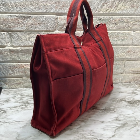 Hermès Fourre Tout MM Red Canvas Tote Bag - Picture 4 of 16